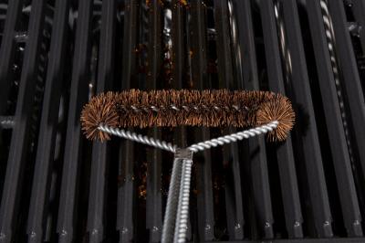 Broil King Tri-Head Palmyra Fiber Bristle Grill Brush - 65648
