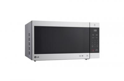 24" LG 2.0 cu. ft. NeoChef Countertop Microwave With Smart Inverter  - LMC2075ST