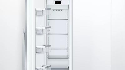 18'' Bosch 8.6 Cu. Ft. Benchmark Series Built-in Freezer - B18IF905SP
