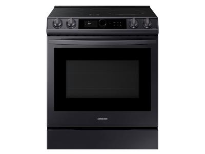 30" Samsung 6.3 Cu. Ft. Induction Range With Wi-Fi And Air Fry In Fingerprint Resistant Black Stainless Steel - NE63T8911SG/AC