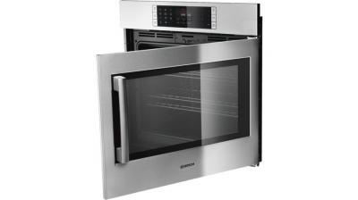 30" Bosch 4.6 Cu. Ft. Benchmark Single Wall Oven Right Side Opening Door - HBLP451RUC