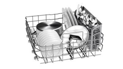 24" Bosch 500 Series Dishwasher - SHPM65Z55N